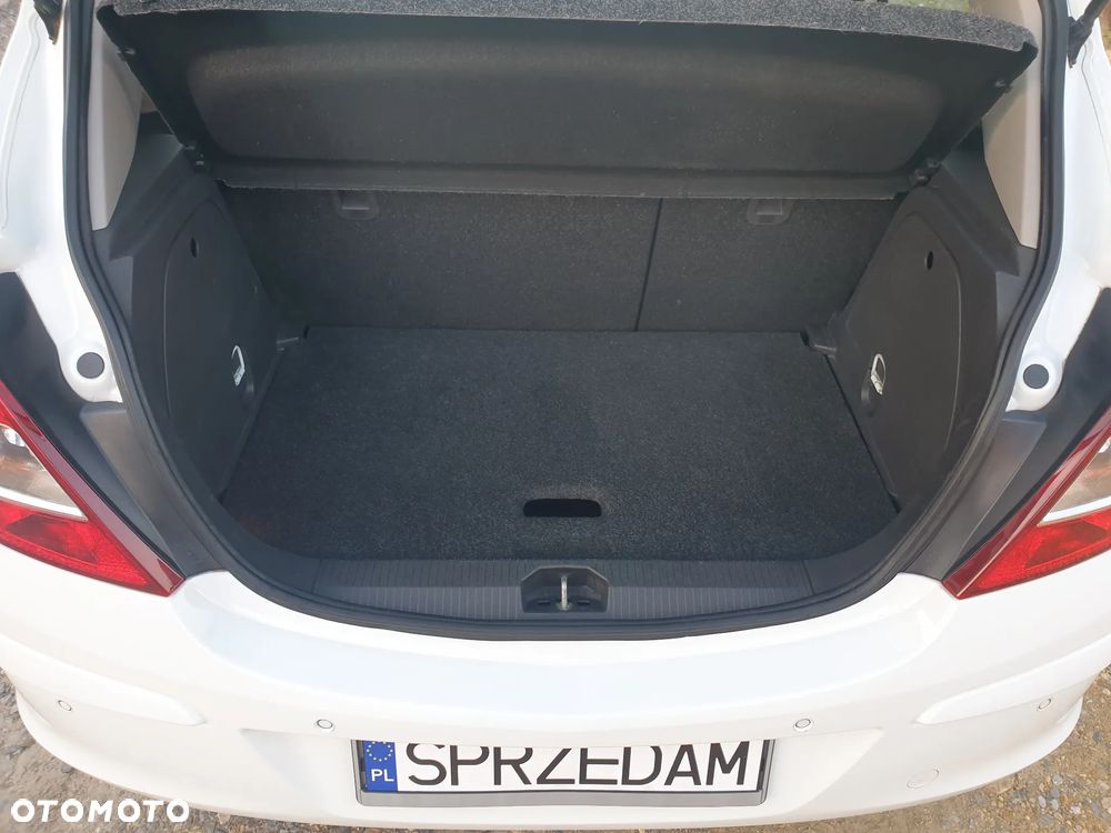 Opel Corsa 1.4 16V Energy - 16