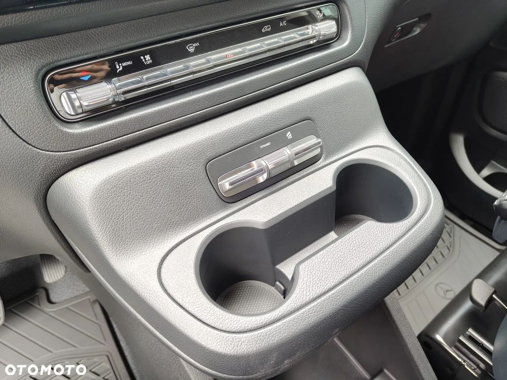 Mercedes-Benz Vito - 18