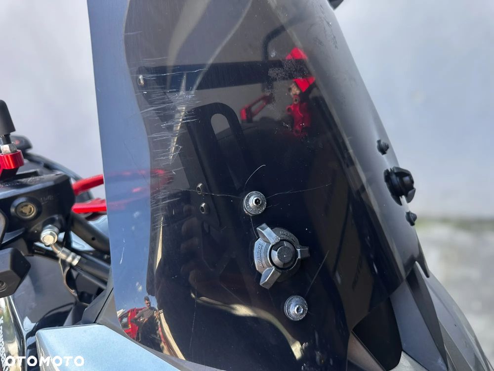 Kawasaki Versys 650 - 12