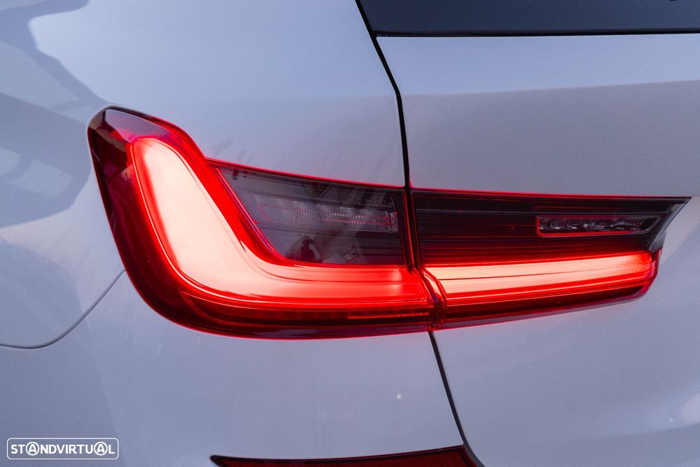 BMW 318 i Touring Aut. M Sport - 20