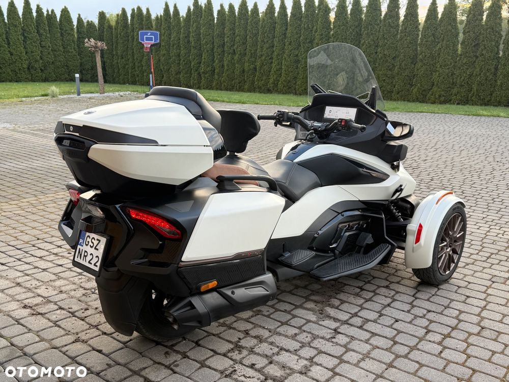 Can-Am Spyder - 5