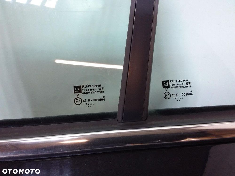 OPEL ASTRA H III KOMBI DRZWI TYŁ LEWE  2HU - 10