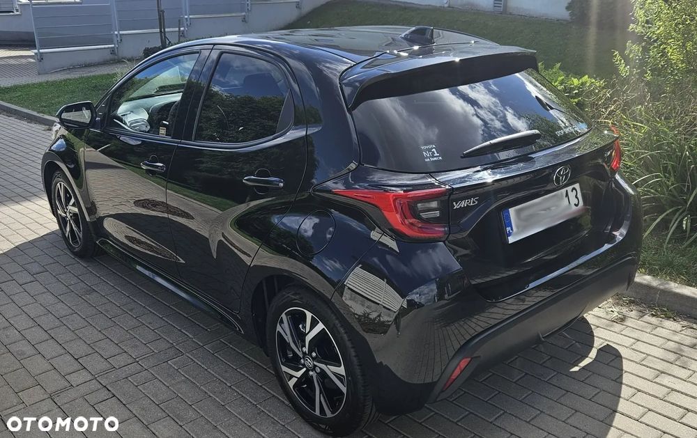 Toyota Yaris Hybrid 1.5 Style - 6