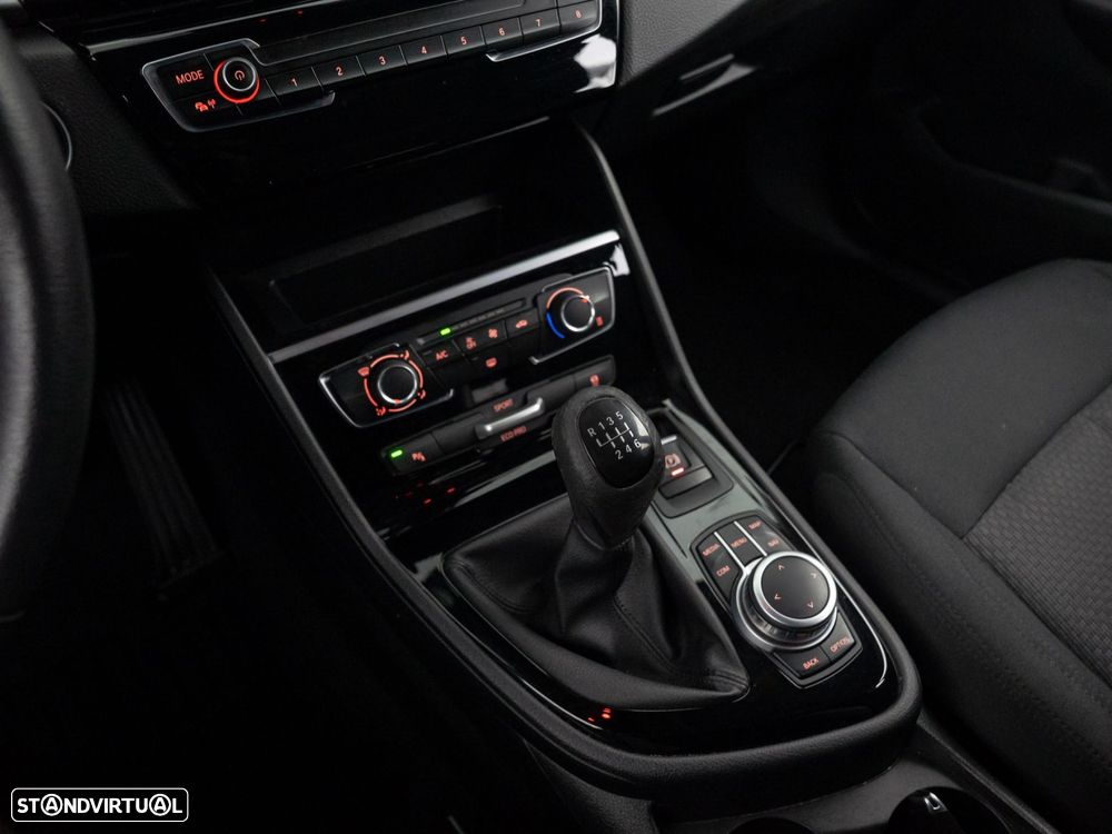 BMW 216 Active Tourer d - 20