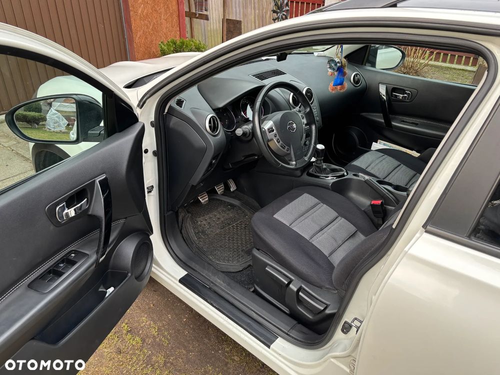 Nissan Qashqai 1.6 dCi Tekna - 4