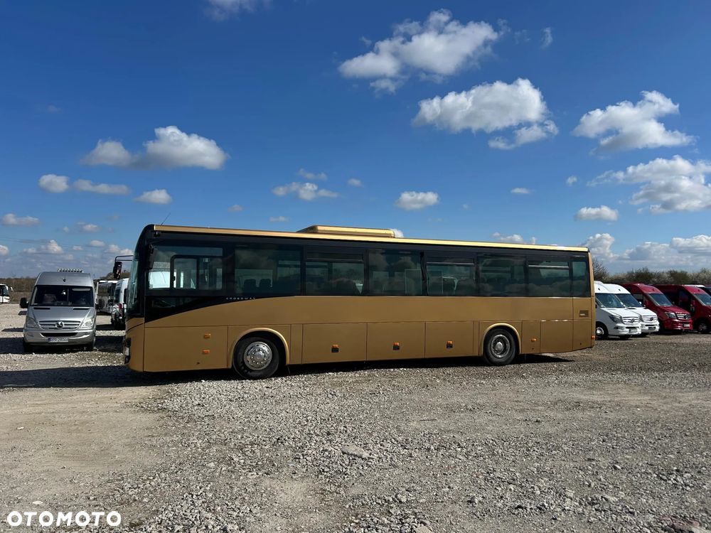 Iveco Crossway - 12
