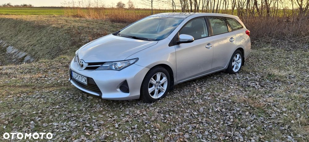Toyota Auris 1.4 D-4D Comfort - 10