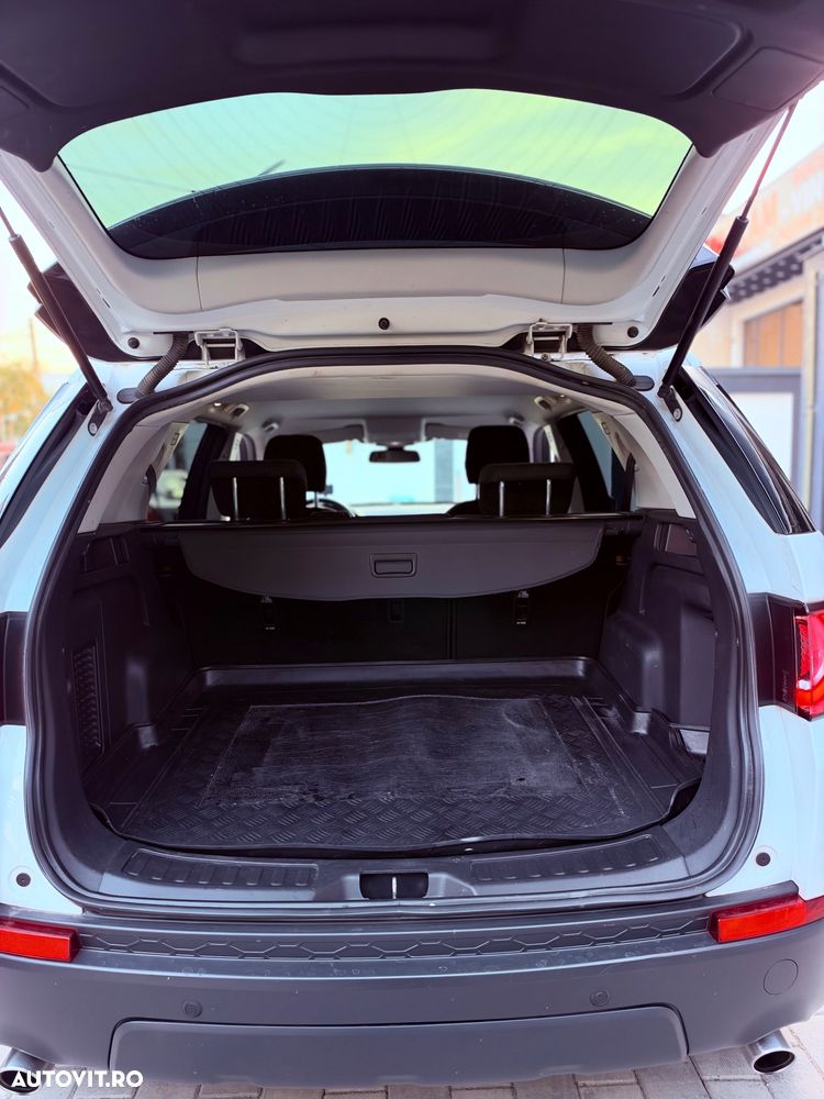 Land Rover Discovery Sport - 15