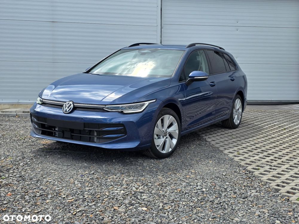 Volkswagen Golf 1.5 eTSI mHEV Life Plus DSG - 4