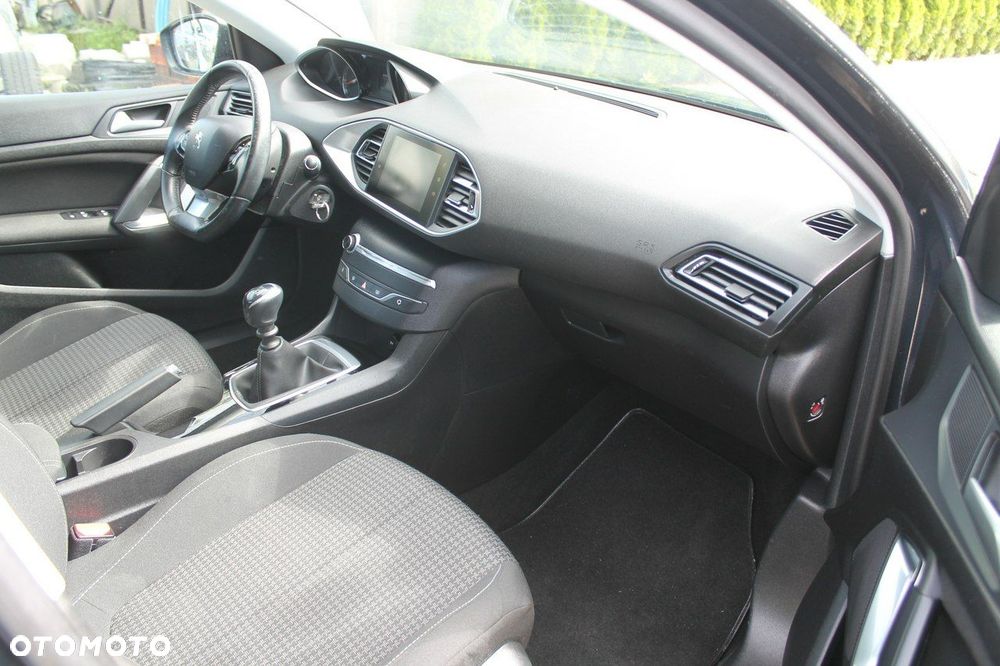 Peugeot 308 - 12