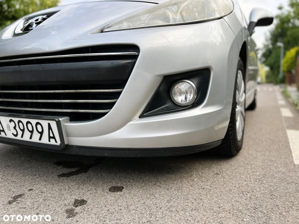Peugeot 207 - 29