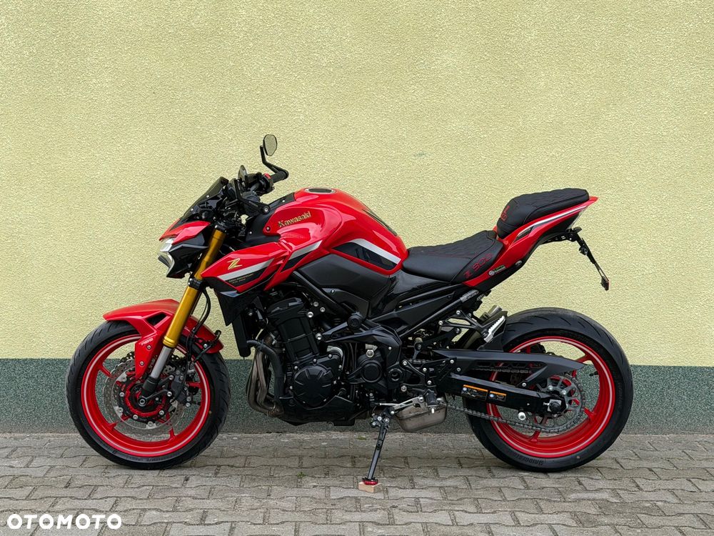 Kawasaki Z 900 - 24