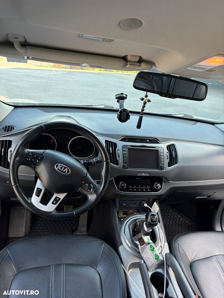 Kia Sportage 1.7 CRDI 2WD Attract - 6
