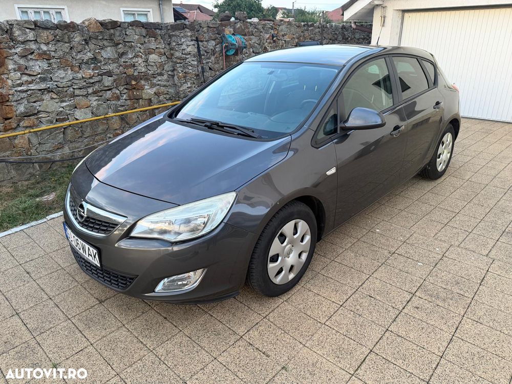 Opel Astra 1.3 CDTI DPF Active - 1