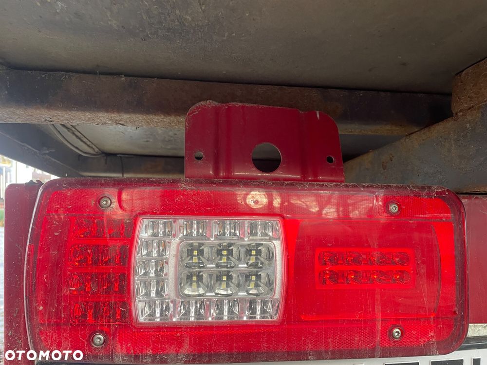 Mercedes-Benz Sprinter - 4