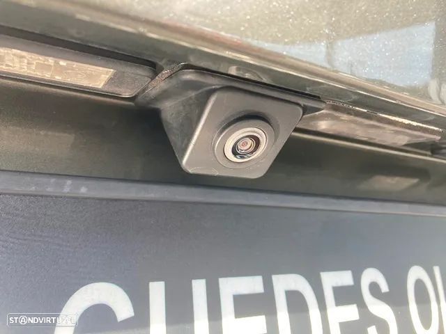 Peugeot 5008 1.2 PureTech Allure EAT8 - 9