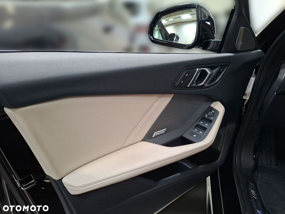 BMW Seria 1 - 11
