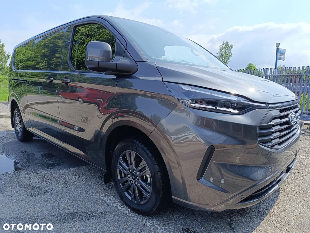 Ford Transit Custom Van Limited 2.0 170 KM L2 320  AWD - 3