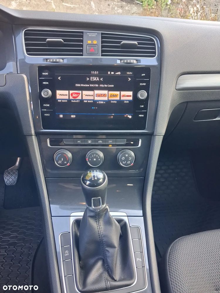Volkswagen Golf - 14
