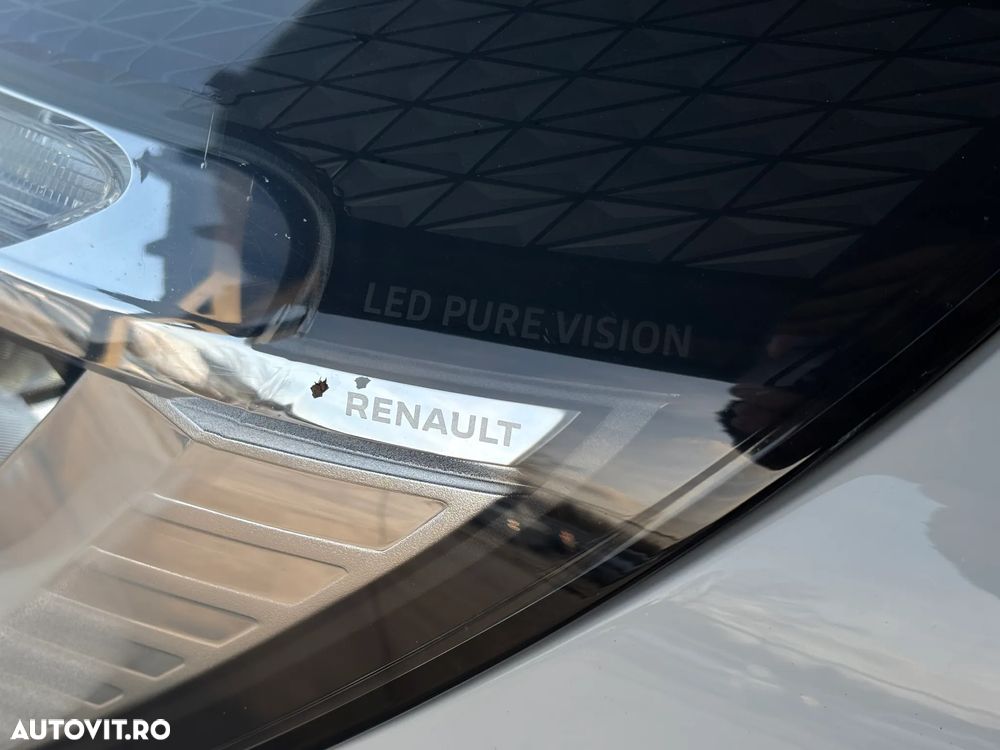 Renault Clio E-TECH Hybrid 140 BUSINESS EDITION - 29