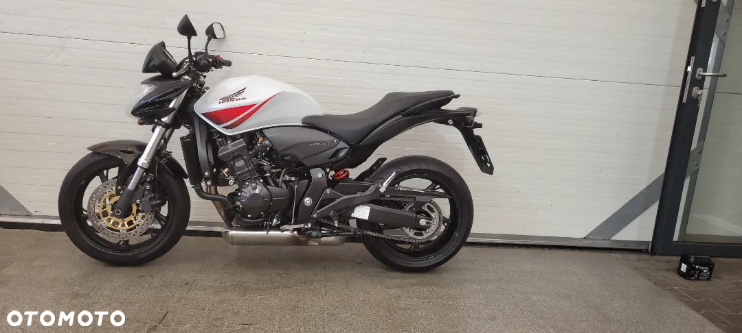 Honda Hornet - 4