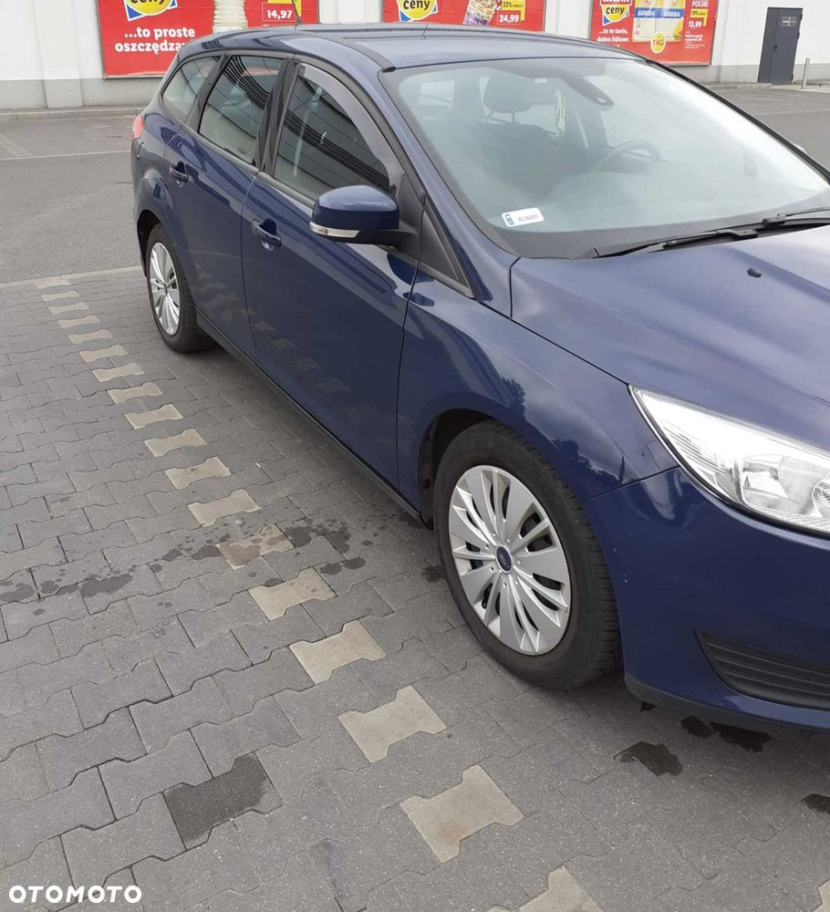 Ford Focus - 8