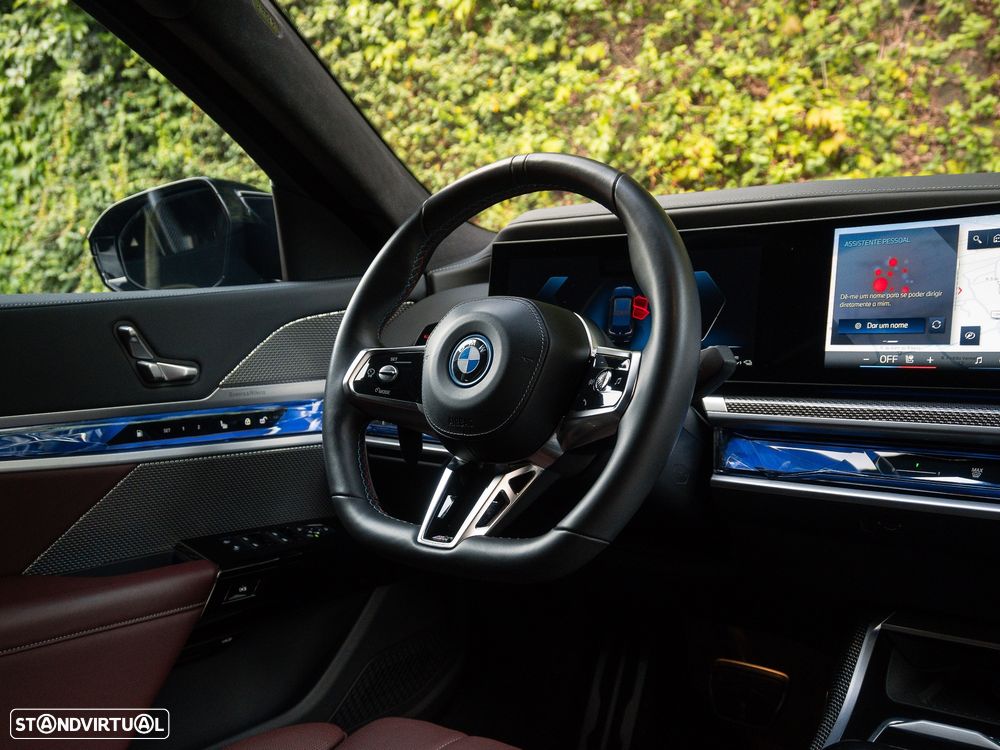 BMW 760 M760e xDrive - 42