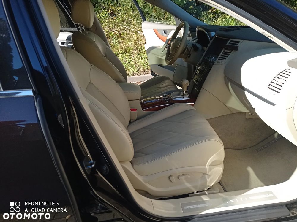 Infiniti QX70 3.7 GT Premium - 25