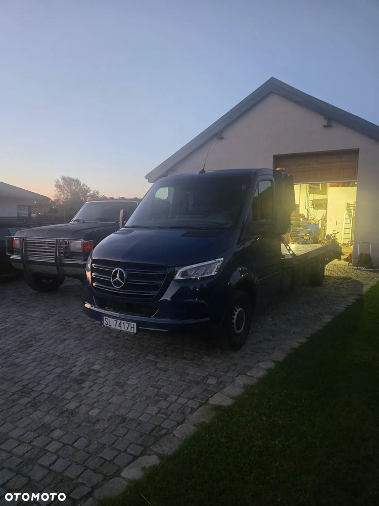 Mercedes-Benz Sprinter - 4