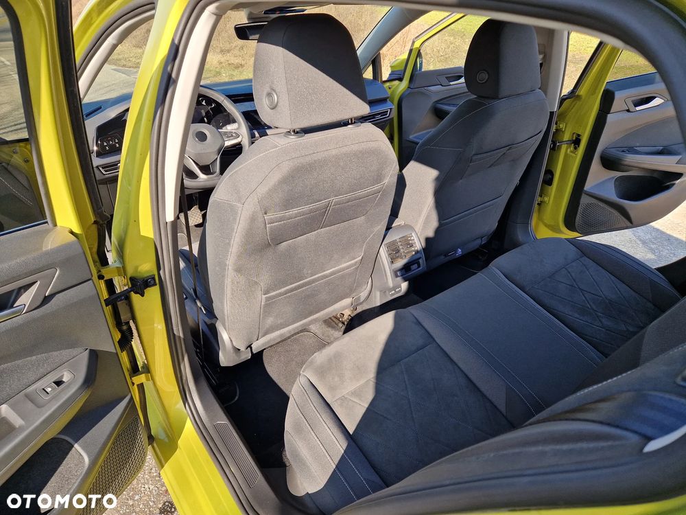 Volkswagen Golf 1.5 TSI BMT Evo IQ Drive DSG - 31