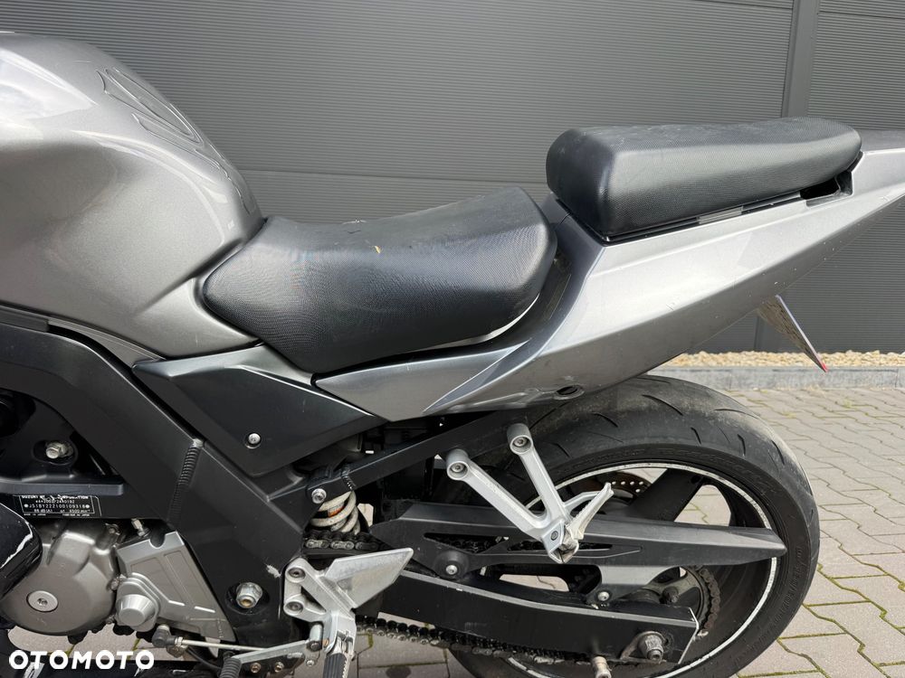 Suzuki SV - 14