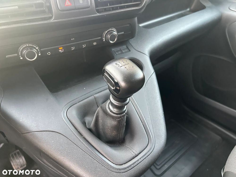 Toyota Proace City - 25