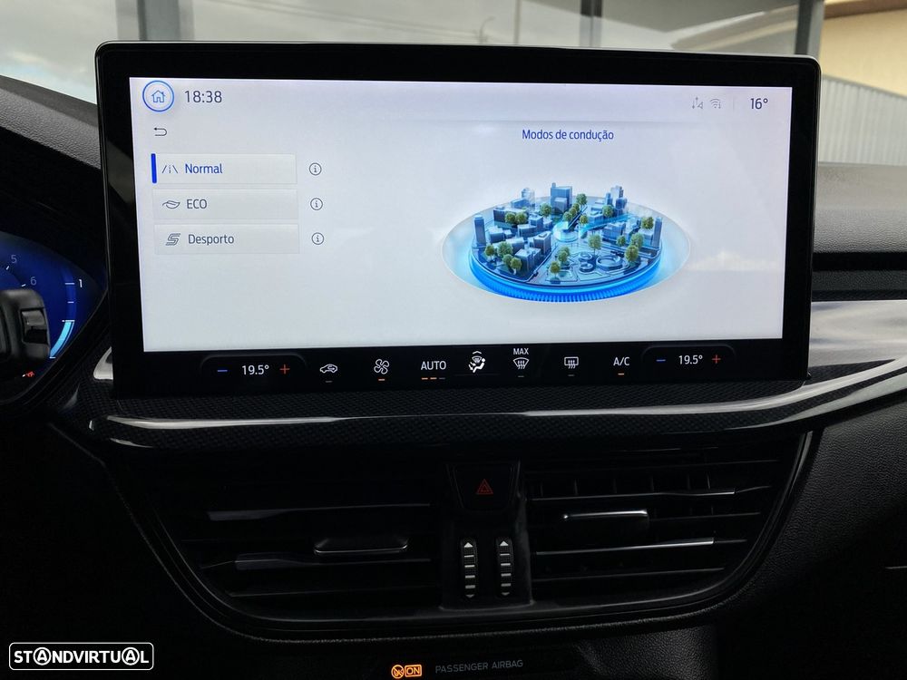 Ford Focus SW 1.0 EcoBoost MHEV ST-Line - 22
