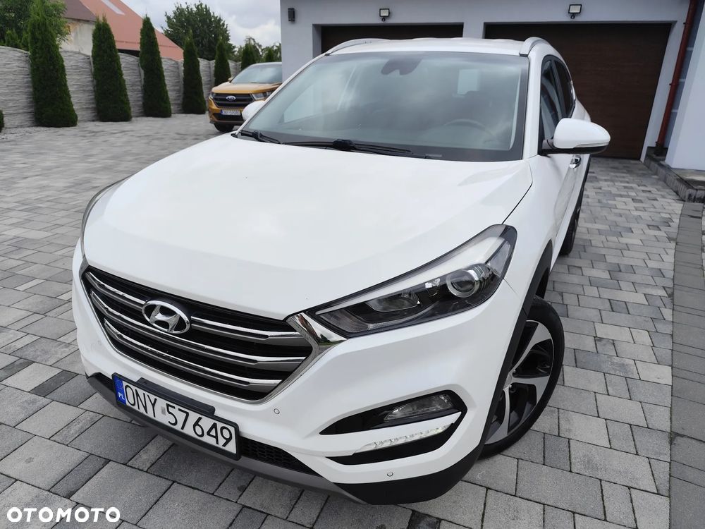 Hyundai Tucson 1.7 CRDI BlueDrive Style 2WD - 4