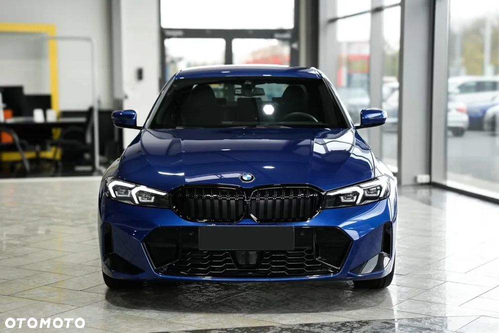 BMW Seria 3 318i M Sport - 5
