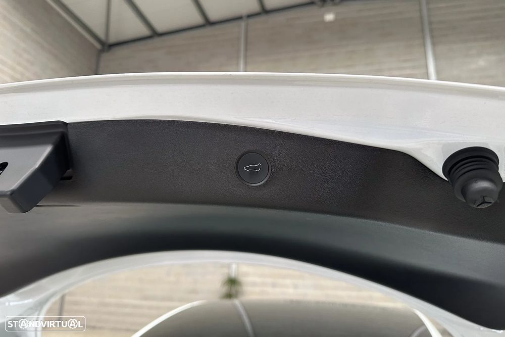 Tesla Model 3 Standard Range Plus RWD - 47