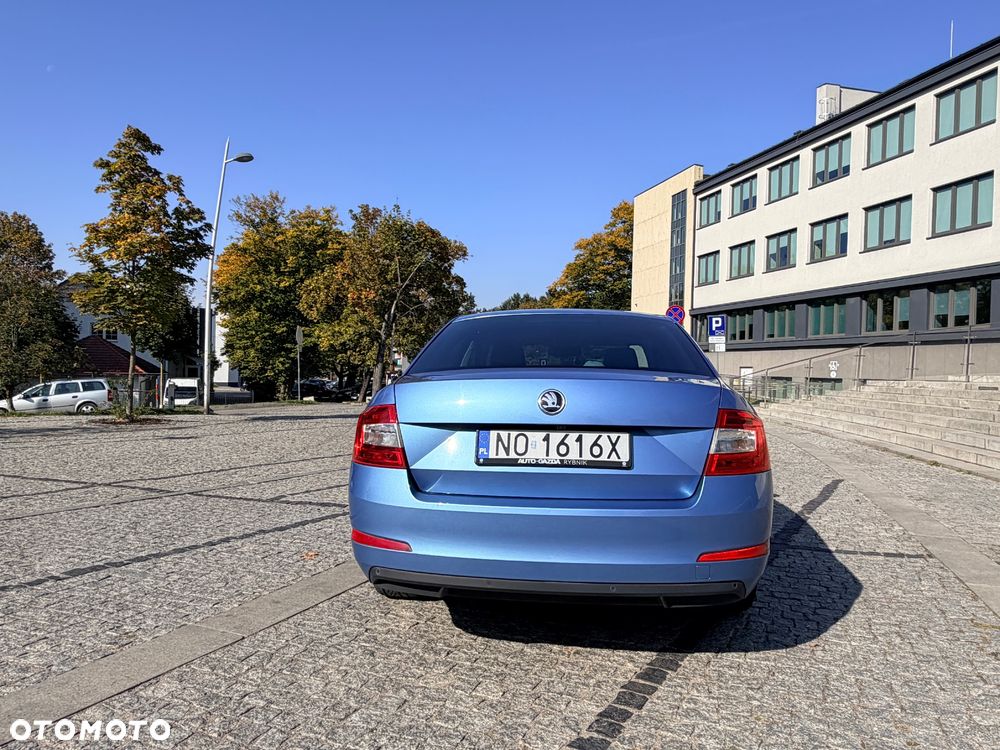 Skoda Octavia 1.4 TSI Style DSG - 6
