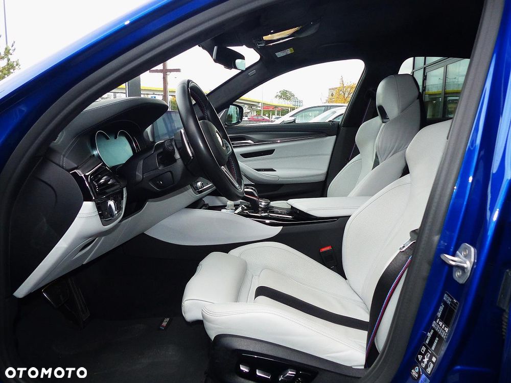 BMW M5 - 9