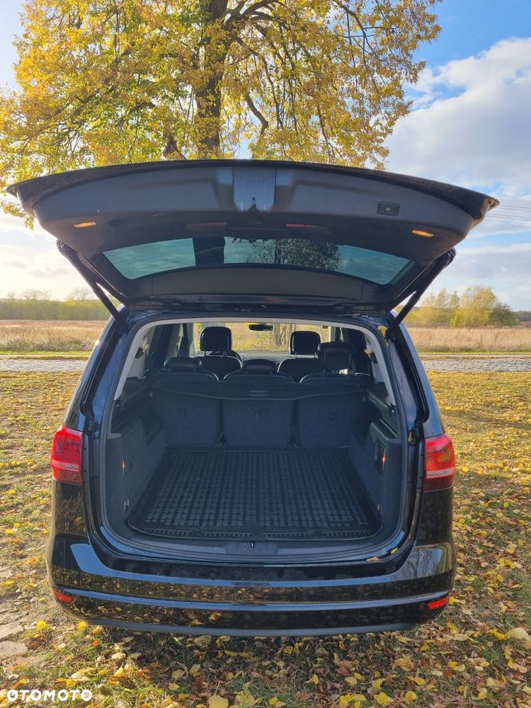 Volkswagen Sharan - 8