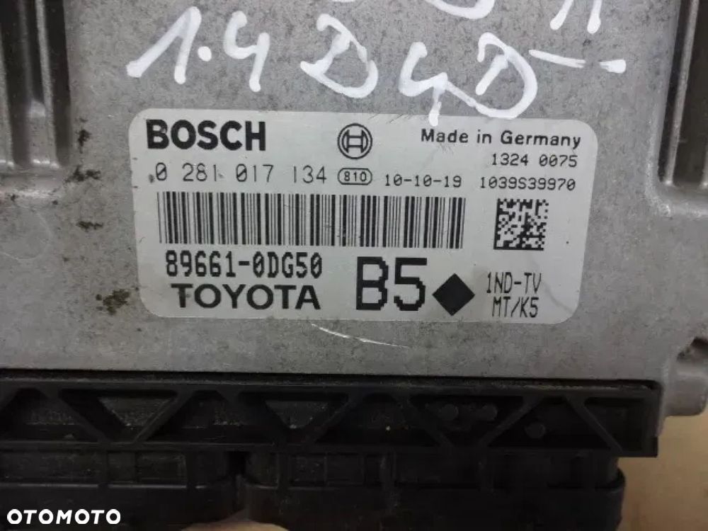 TOYOTA YARIS II 1.4 D4D STEROWNIK SILNIKA 0281017134 - 2