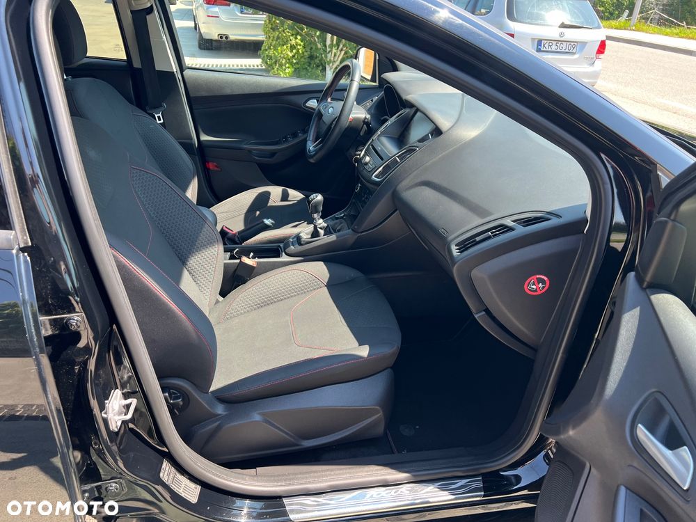 Ford Focus 1.5 EcoBoost Platinium X ASS - 30