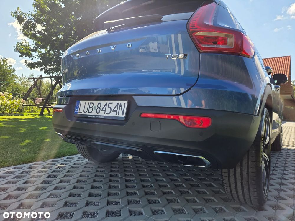 Volvo XC 40 T5 AWD R-Design - 10