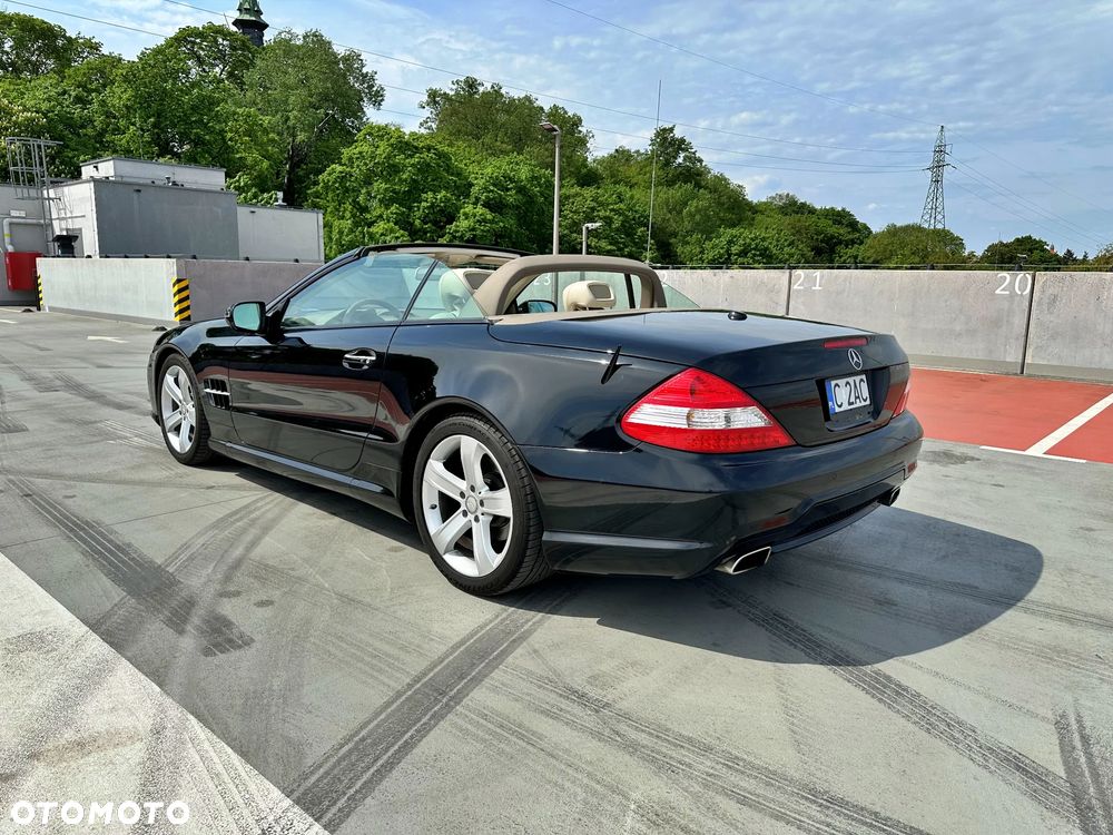 Mercedes-Benz SL 500 7G-TRONIC - 5