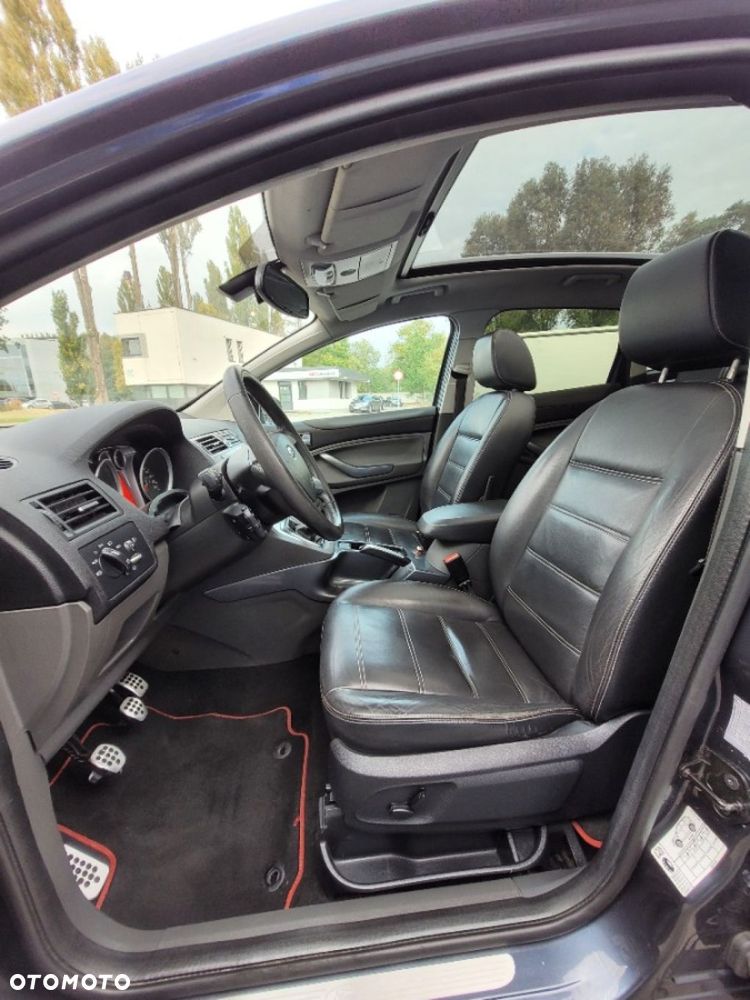 Ford Kuga 2.0 TDCi 4WD Titanium - 13
