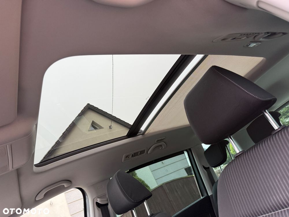 Seat Alhambra 2.0 TDI Ecomotive DSG Style Viva - 29