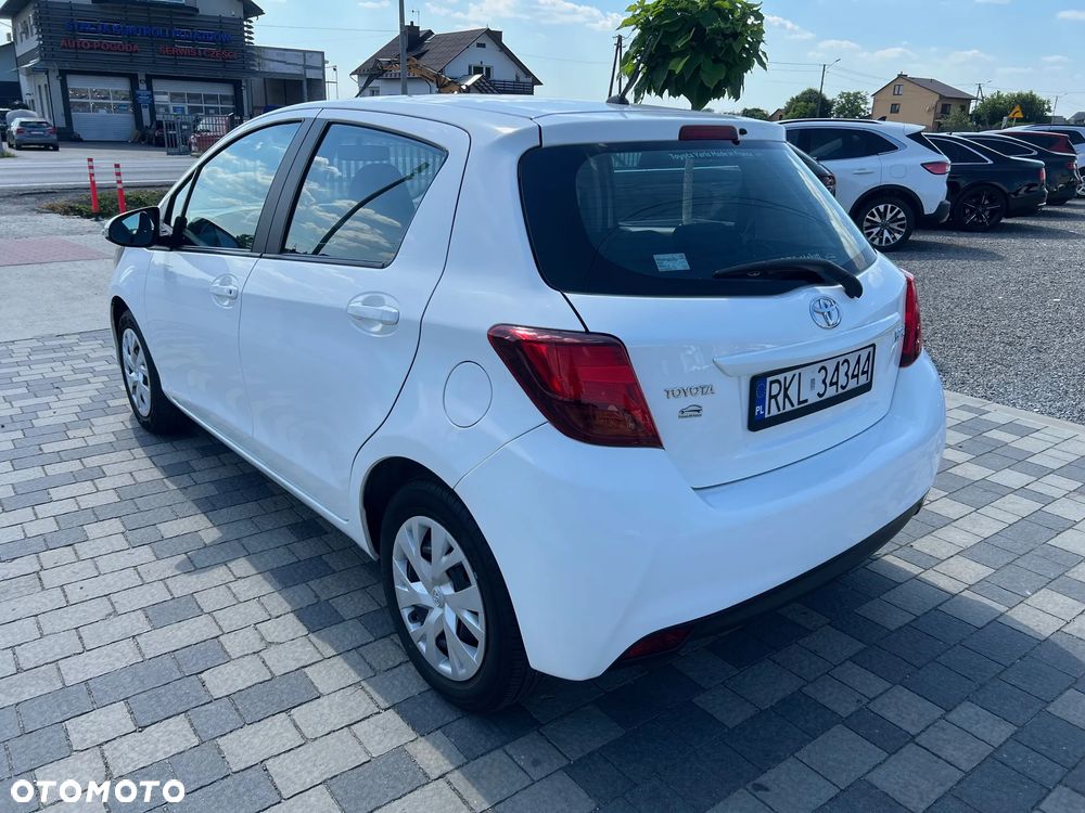 Toyota Yaris 1.0 Premium - 3