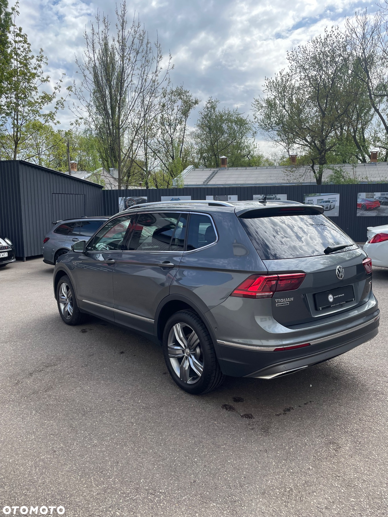 Volkswagen Tiguan Allspace 2.0 TSI 4Mot Highline DSG - 6