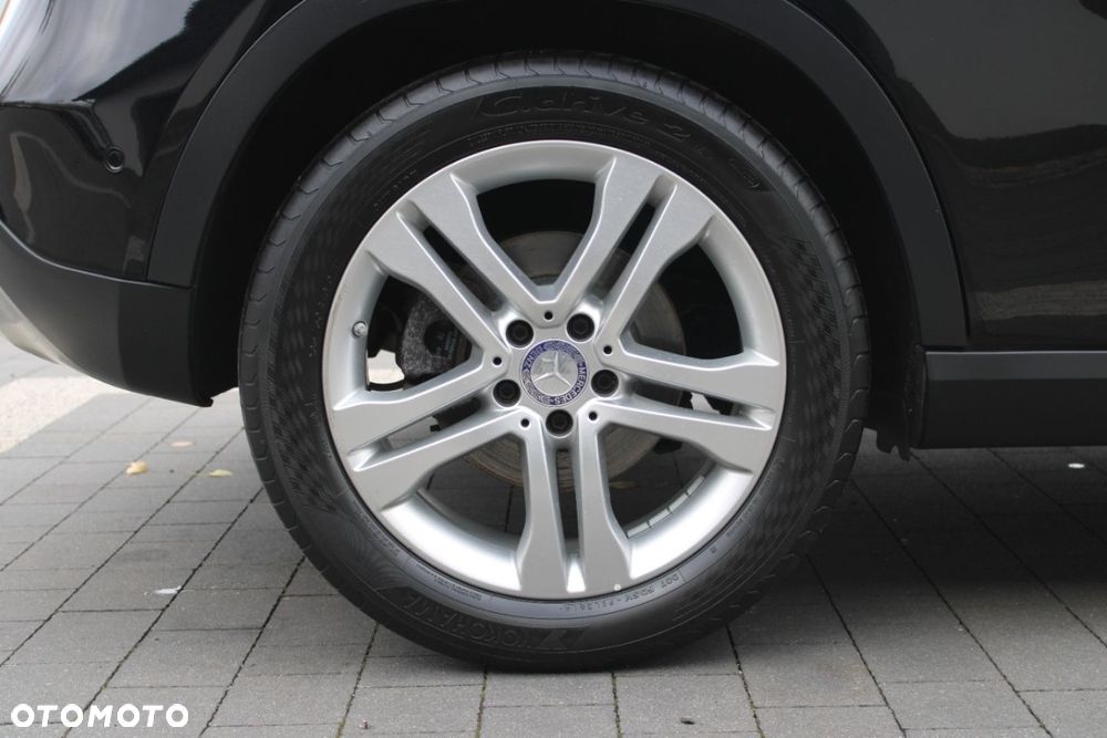 Mercedes-Benz GLA - 20