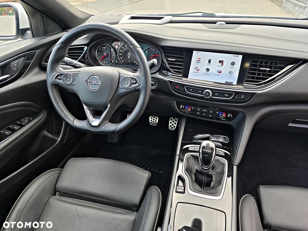 Opel Insignia 2.0 Exclusive - 30