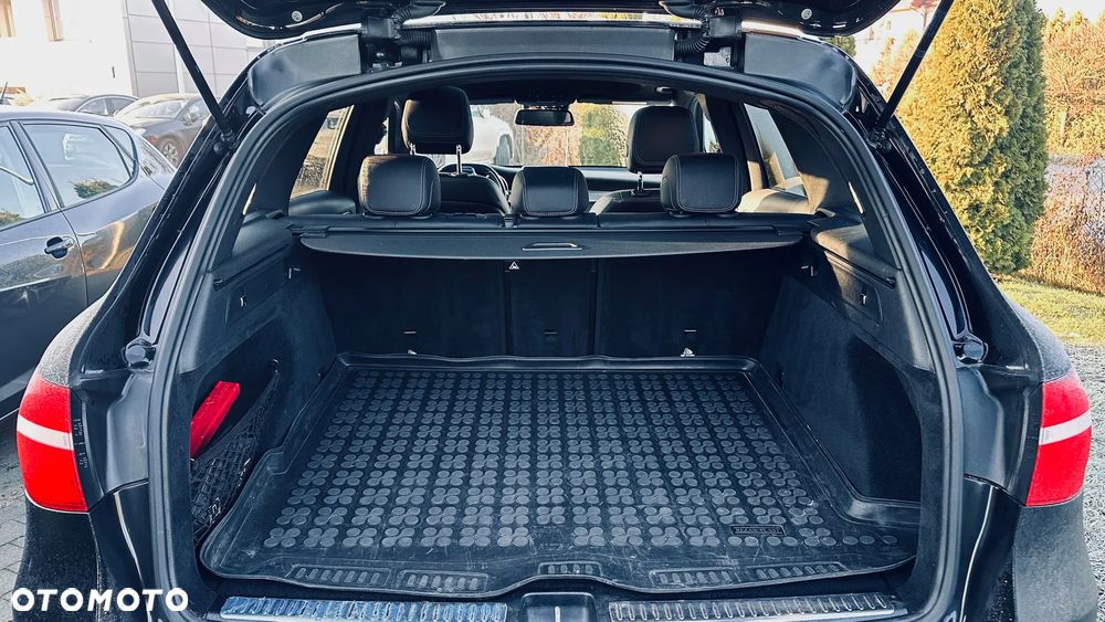 Mercedes-Benz GLC - 6